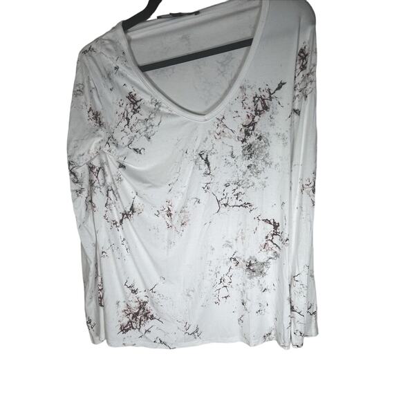 Red 23 Size Medium White Multi Color Blouse - Picture 9 of 9